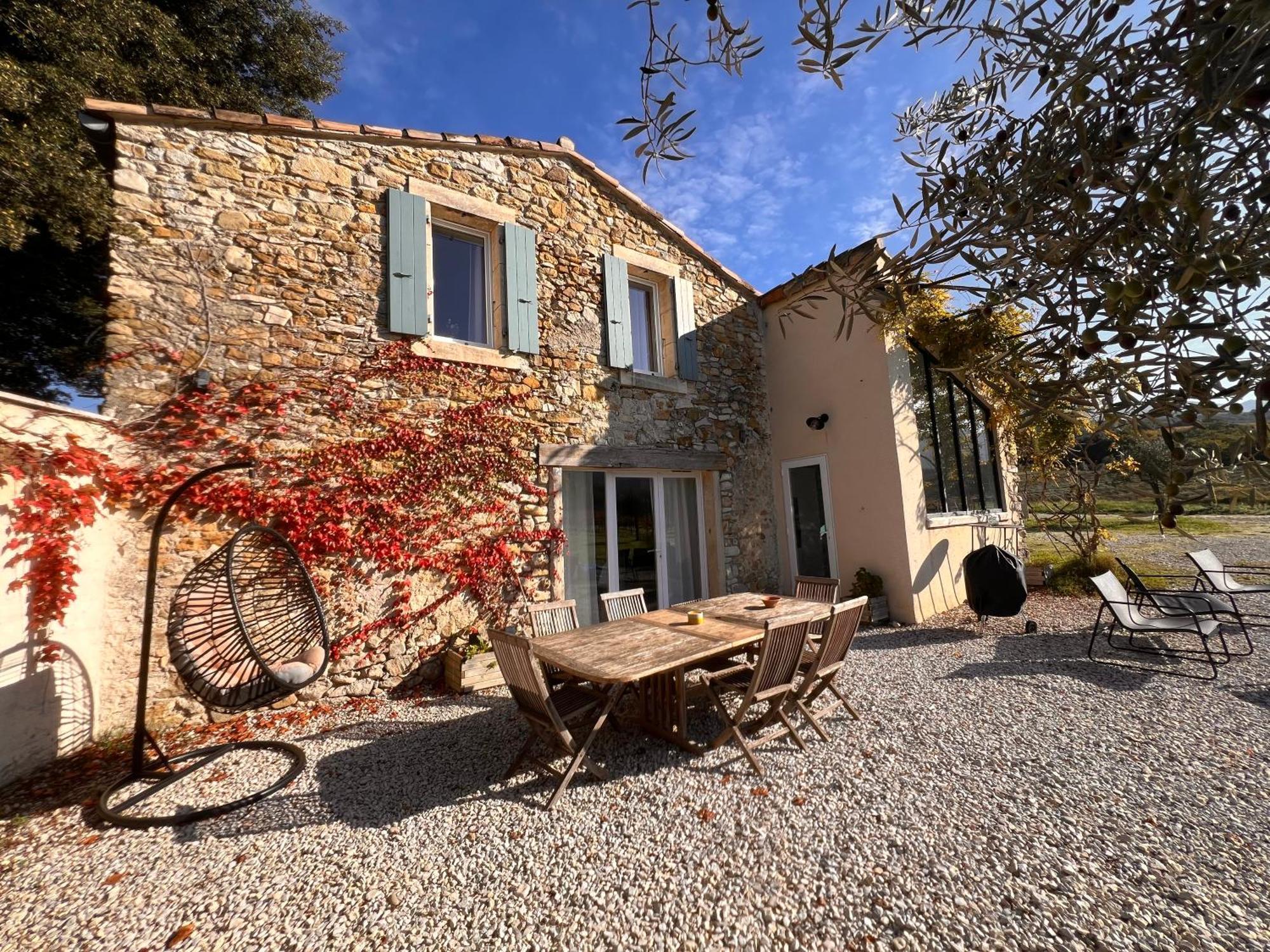 Un Petit Coin De Paradis Le Pegue Exterior foto